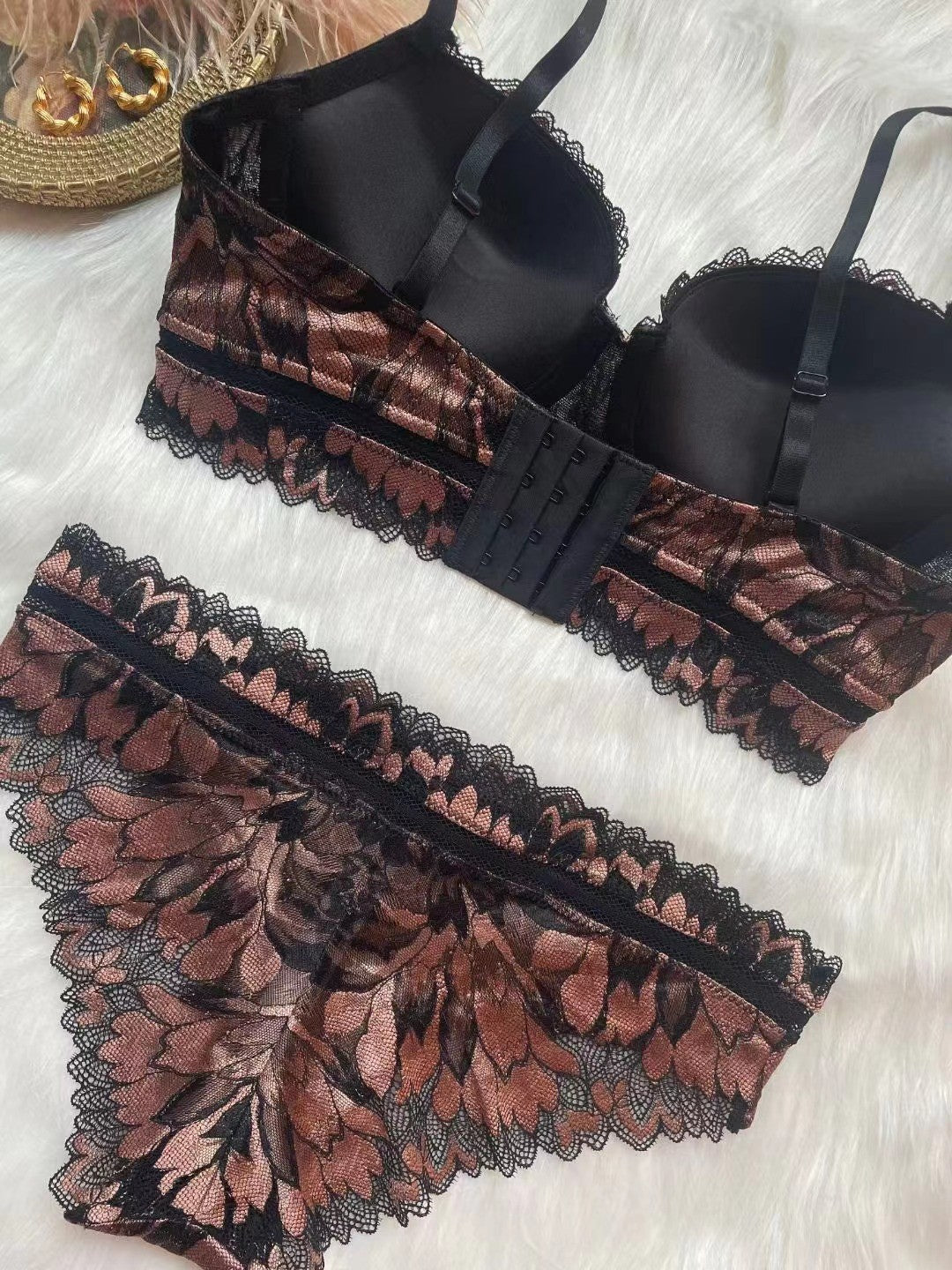 Conjunto interior push-up