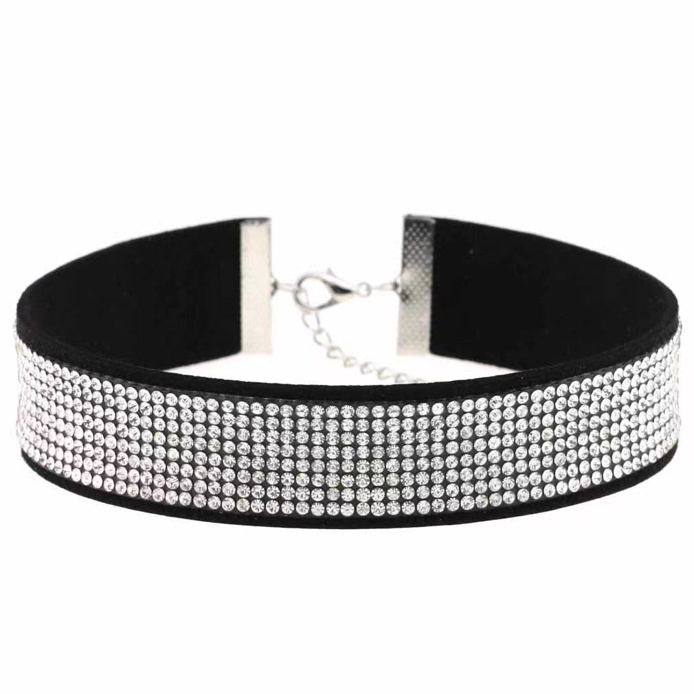 Collar con diamantes U9-1