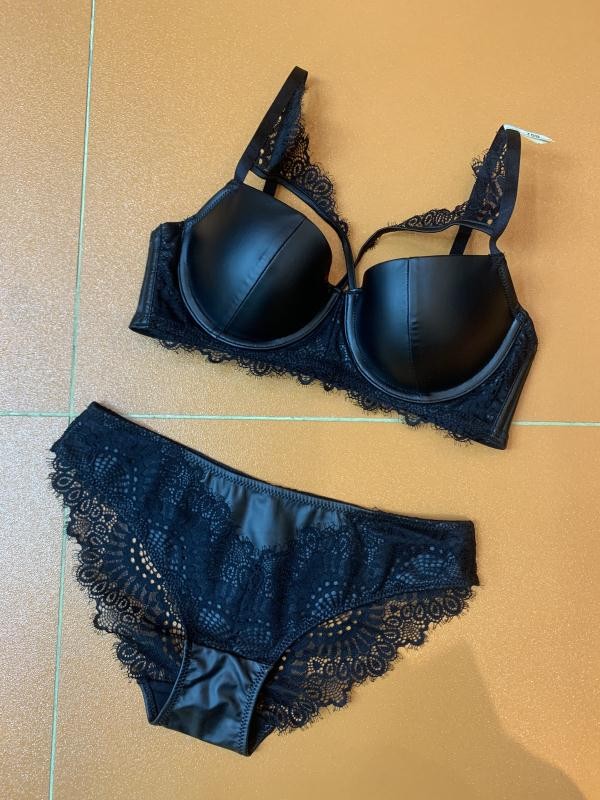 Conjunto interior push-up