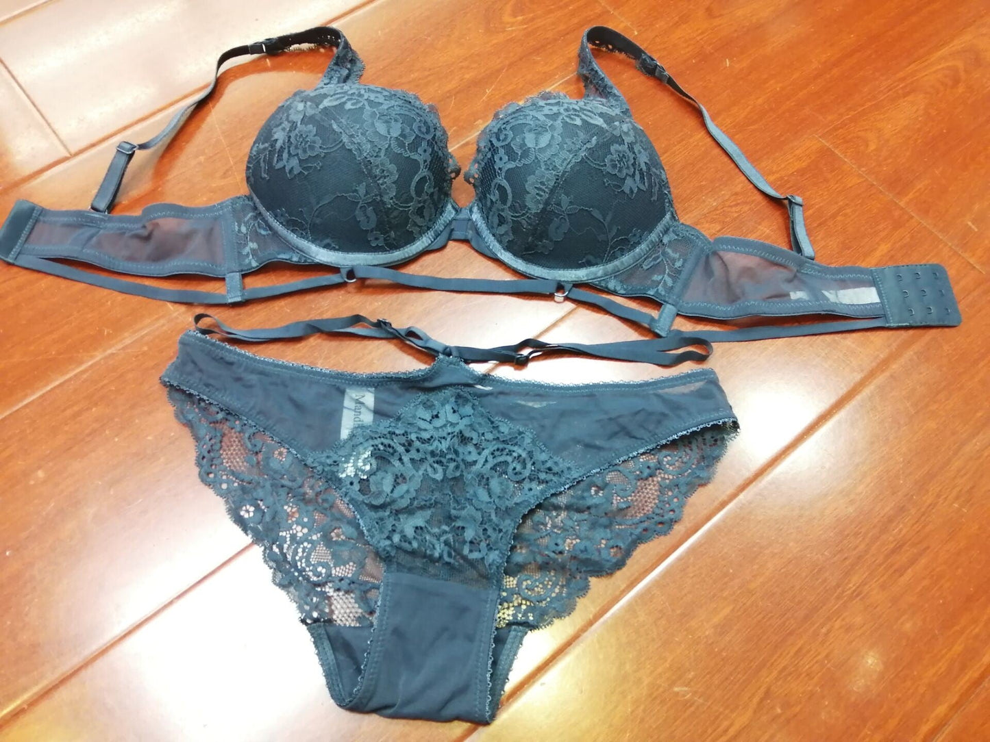 Conjunto interior push-up