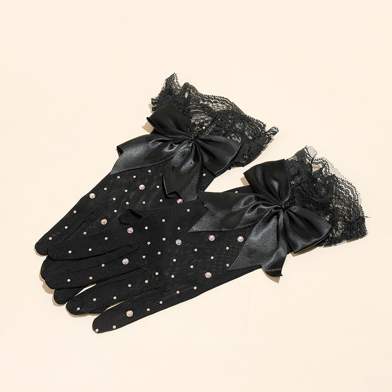 Guantes con diamantes