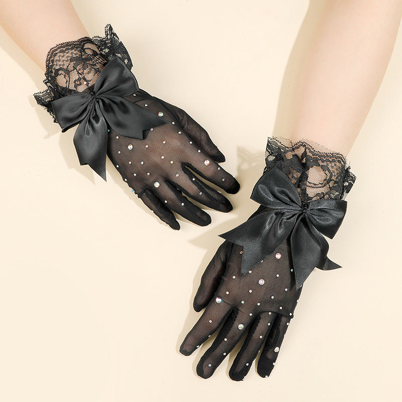 Guantes con diamantes